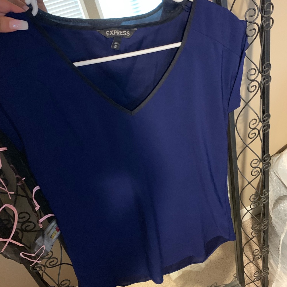 Express silky top